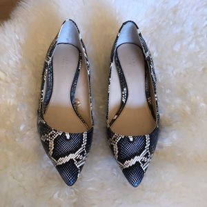 BIG SALE - Moving Overseas - Zara Heels